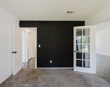 37347 Waterman Avenue - Photo Thumbnail 8