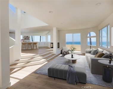 7331 Vista Del Mar Lane - Photo Thumbnail 4