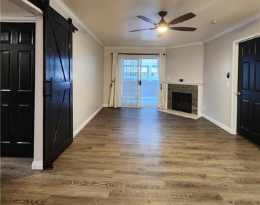 1200 Gaviota Avenue - Photo Thumbnail 24