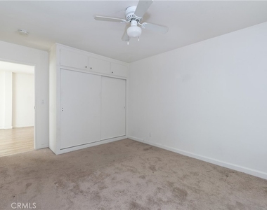 2703 Curtis Avenue - Photo Thumbnail 8
