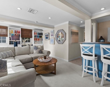 830 Sheldon - Photo Thumbnail 19