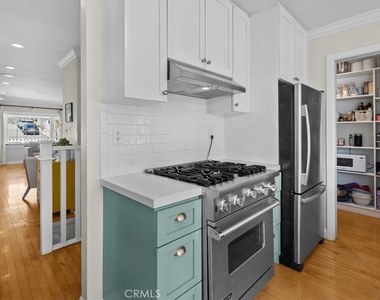 830 Sheldon - Photo Thumbnail 3