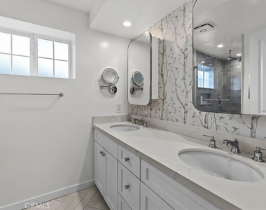830 Sheldon - Photo Thumbnail 17