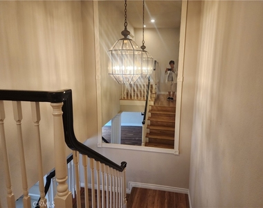 607 Murfield Court - Photo Thumbnail 14