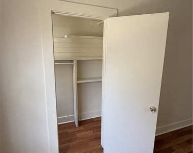 860 W 56th - Photo Thumbnail 7