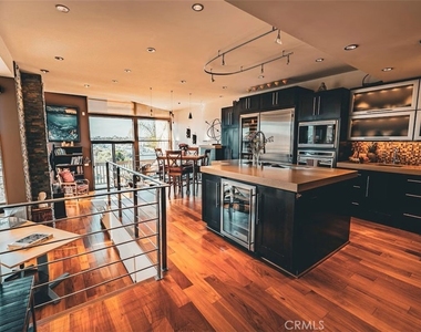 5327 Marina Pacifica Drive - Photo Thumbnail 8