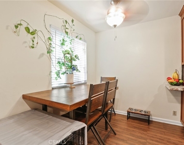 939 E Appleton Street - Photo Thumbnail 2