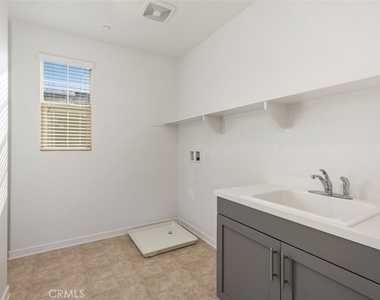 68 Fosco Street - Photo Thumbnail 17