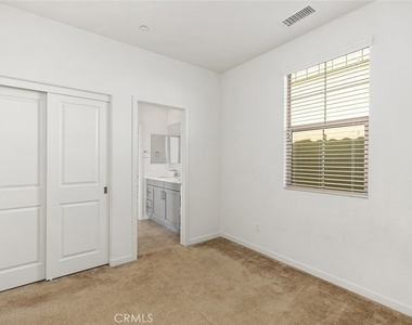 68 Fosco Street - Photo Thumbnail 16