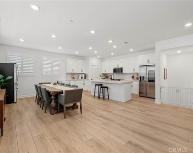 14135 Jonah Way - Photo Thumbnail 4