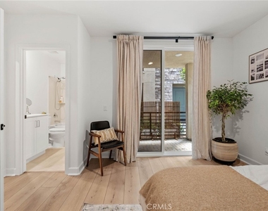 14135 Jonah Way - Photo Thumbnail 2
