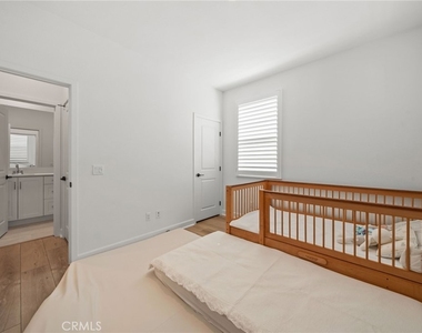 14135 Jonah Way - Photo Thumbnail 25