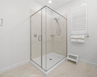 14135 Jonah Way - Photo Thumbnail 20