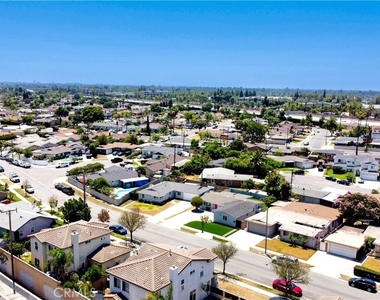 2508 W Picadilly Way - Photo Thumbnail 7