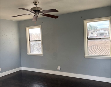 15561 Cornuta Avenue - Photo Thumbnail 4
