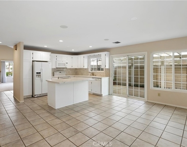 14602 Bel Aire Street - Photo Thumbnail 16