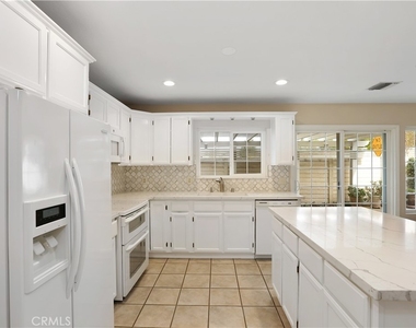 14602 Bel Aire Street - Photo Thumbnail 19