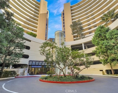 4335 Marina City - Photo Thumbnail 4