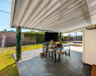 14716 Ramhurst Drive - Photo Thumbnail 16