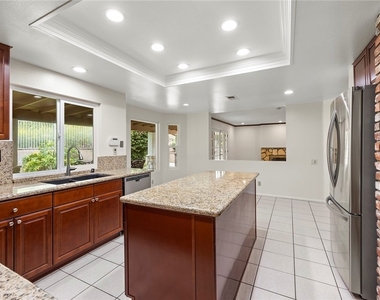 4015 San Antonio - Photo Thumbnail 16