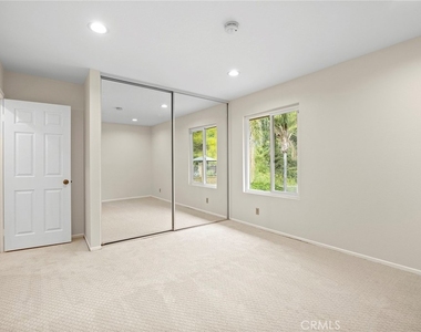 4015 San Antonio - Photo Thumbnail 32