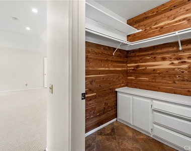 4015 San Antonio - Photo Thumbnail 31