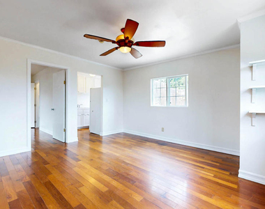 2850 Chadwick Circle - Photo Thumbnail 6