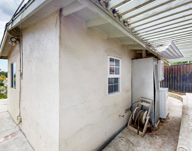2850 Chadwick Circle - Photo Thumbnail 22