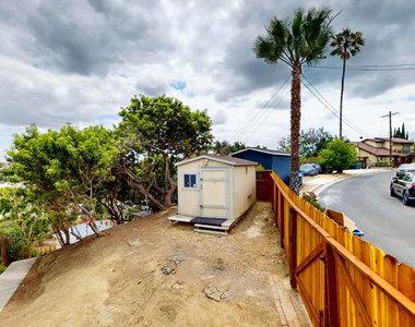 2850 Chadwick Circle - Photo Thumbnail 27