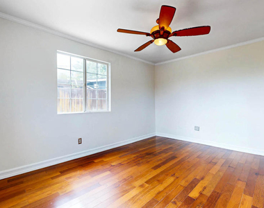 2850 Chadwick Circle - Photo Thumbnail 8