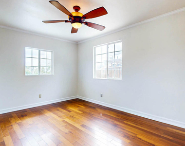 2850 Chadwick Circle - Photo Thumbnail 9