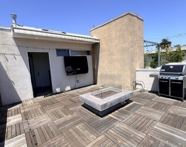 1400 N Fuller - Photo Thumbnail 29