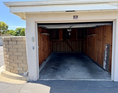 8933 Modesto Circle - Photo Thumbnail 23