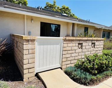 8933 Modesto Circle - Photo Thumbnail 20