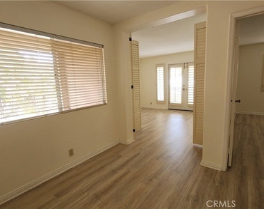 2162 Ventia - Photo Thumbnail 34