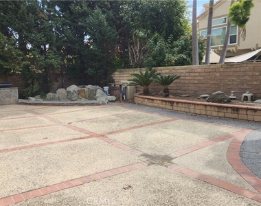 2162 Ventia - Photo Thumbnail 38