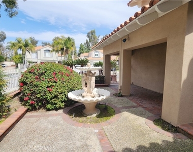 2162 Ventia - Photo Thumbnail 8