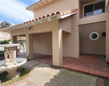 2162 Ventia - Photo Thumbnail 9