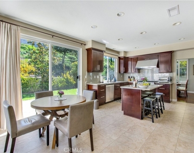 19352 Jasper Hill - Photo Thumbnail 7