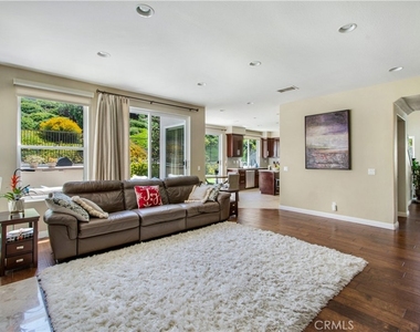 19352 Jasper Hill - Photo Thumbnail 8