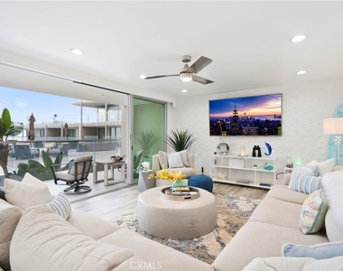 1585 S Coast - Photo Thumbnail 5