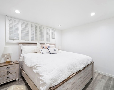 1585 S Coast - Photo Thumbnail 16