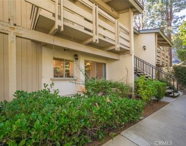 23732 Hillhurst - Photo Thumbnail 1