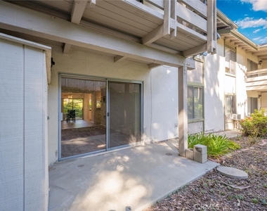 23732 Hillhurst - Photo Thumbnail 15