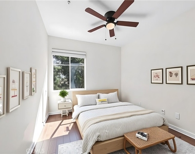 32 Carlsbad - Photo Thumbnail 9