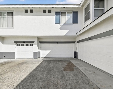 32 Carlsbad - Photo Thumbnail 13