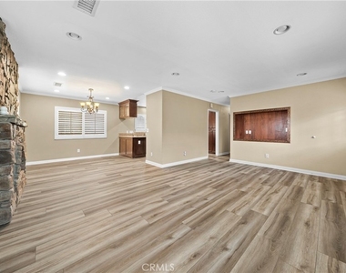 4361 Los Serranos - Photo Thumbnail 6