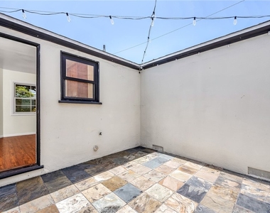 544 Glenneyre St. - Photo Thumbnail 12