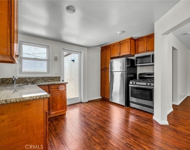 544 Glenneyre St. - Photo Thumbnail 10