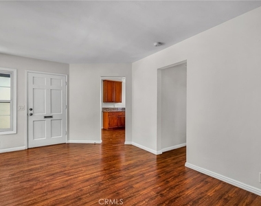 544 Glenneyre St. - Photo Thumbnail 7